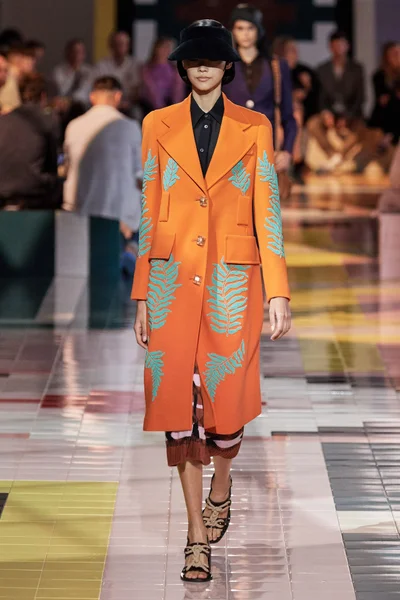 Look 20
